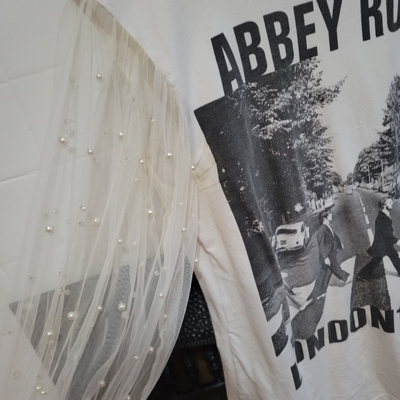 Custom ‘Abbey Road’ Embellished Tee - The Free Banana - Picture 2 of 3